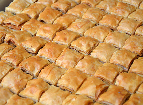 Ev Yapımı Cevizli Baklava - Görsel 2